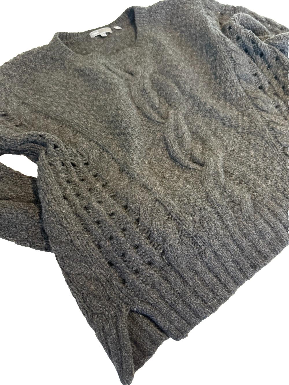 Vince Charcoal Grey Yak Wool Cable Knit Pullover Sweater Large Soft Cozy Luxury